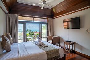 4BR Villa beach walking distance KBR44