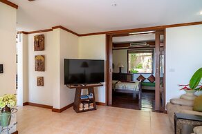 4BR Villa beach walking distance KBR44