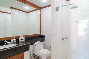 4BR Villa beach walking distance KBR44