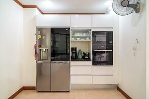 4BR Villa beach walking distance KBR44