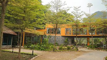 Cendana Trang An Retreat