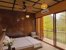 Cendana Trang An Retreat