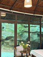 Cendana Trang An Retreat