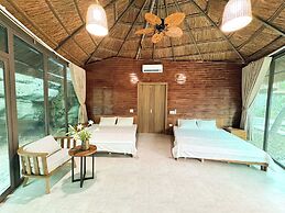 Cendana Trang An Retreat