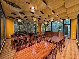 Cendana Trang An Retreat
