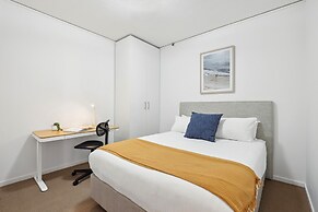 Ocean View 3-bed With Gym, Pool
