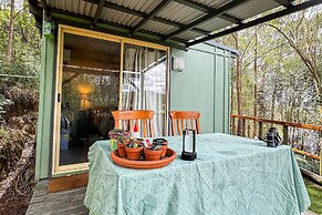 Paterson Skywalk & Bush Bedroom