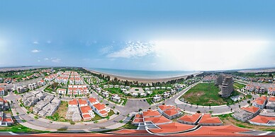 Solar LuxStay Villa - Long Beach
