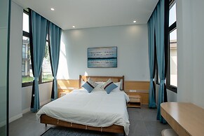 Solar LuxStay Villa - Long Beach