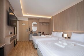 Solyn Hotel