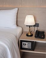 Solyn Hotel