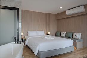 Solyn Hotel