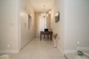 Amnis rooms