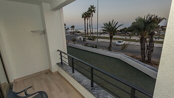 HOLMİ OTEL