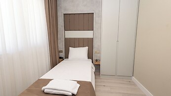 HOLMİ OTEL