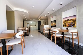 HOLMİ OTEL