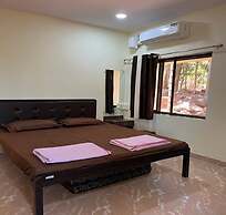 Green Breeze Resort