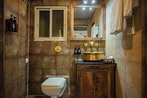 Evara Boutique Hotel