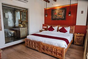 Evara Boutique Hotel