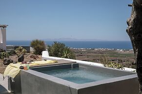 GTK Santorini Oia Sunset Villas