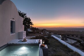 GTK Santorini Oia Sunset Villas