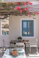GTK Santorini Oia Sunset Villas