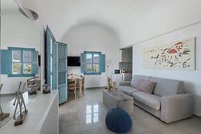 GTK Santorini Oia Sunset Villas