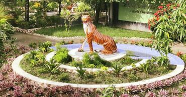 Mangrove Haven Resort