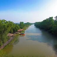 Mangrove Haven Resort