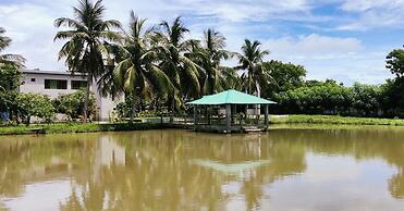 Mangrove Haven Resort