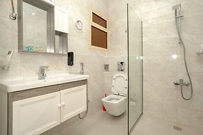 Taj Al Munira Serviced Apartments