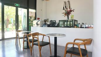 Monstera Hotel and Coffee