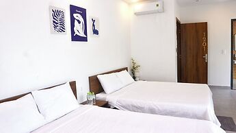 Monstera Hotel and Coffee