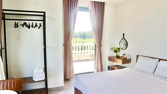 Monstera Hotel and Coffee