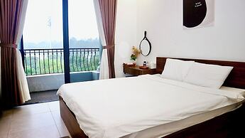 Monstera Hotel and Coffee