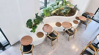 Monstera Hotel and Coffee
