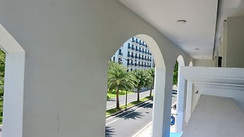 Monstera Hotel and Coffee