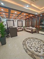 Hotel The Rajwada LP