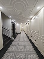 Hotel The Rajwada LP