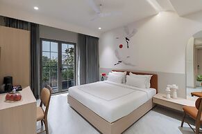 Champion Prime-My Downtown Hotel
