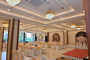 EcoXpress Satva Varanasi - Kitchen With No-Onion No-Garlic