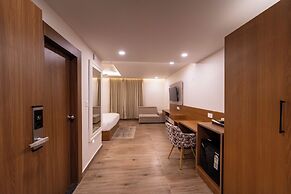 EcoXpress Satva Varanasi - Kitchen With No-Onion No-Garlic