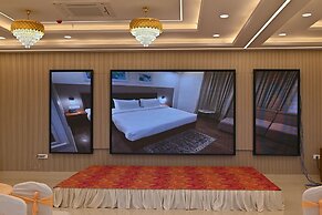 EcoXpress Satva Varanasi - Kitchen With No-Onion No-Garlic