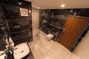 EcoXpress Satva Varanasi - Kitchen With No-Onion No-Garlic