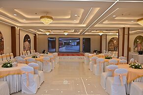 EcoXpress Satva Varanasi - Kitchen With No-Onion No-Garlic