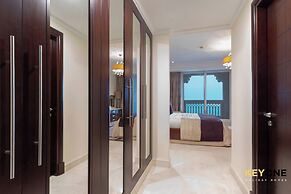 Grandeur 2BR Small Room & Beach Access