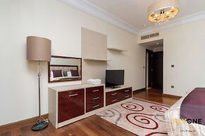 Grandeur 2BR Small Room & Beach Access
