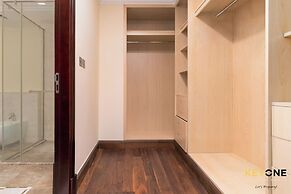 Grandeur 2BR Small Room & Beach Access