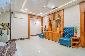 Hotel Deol's Paradise