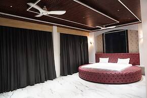 Viraj International Hotel